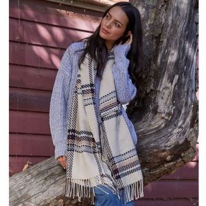 NWT Tilly's Blue Plaid Woven Scarf with Fringe